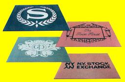 Quadrangular Spiked Mat
