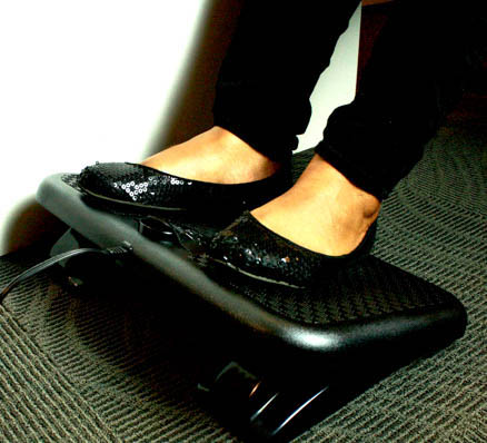 Warm Tootsies Heated Foot Rest