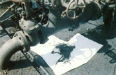 The Mat King Oil Scooper Products Illustration
